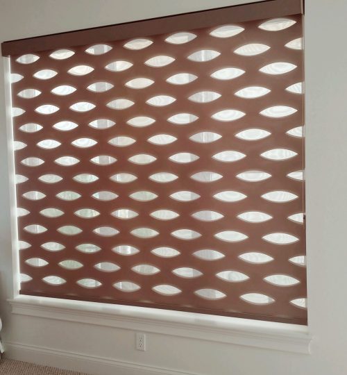 GEOMETRIC BANDED SHADES